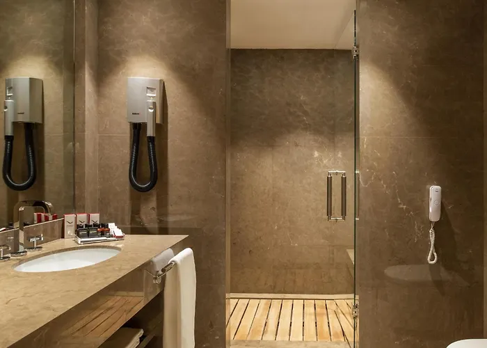 Hôtel romantique: Moevenpick Hotel Istanbul Bosphorus