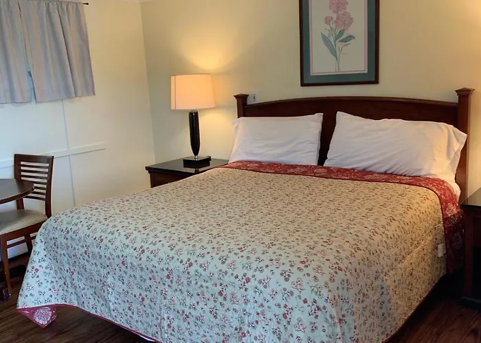 Royale Coach Motor Lodge