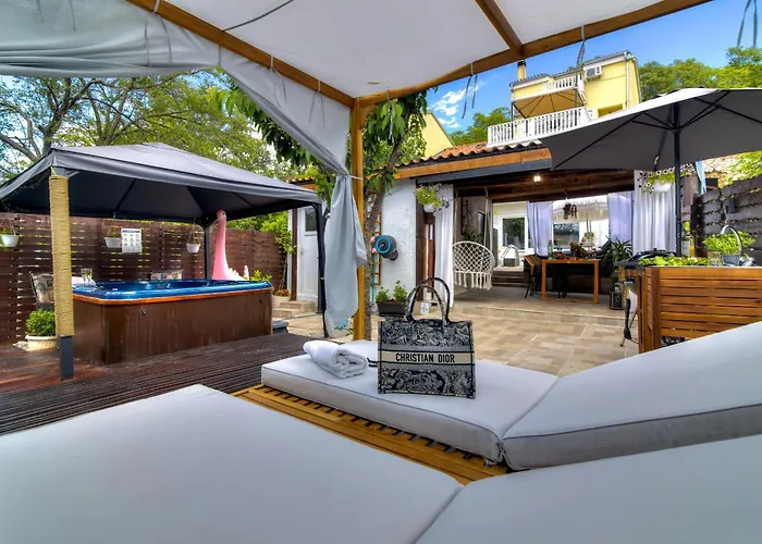 Togo villas Casa Memory