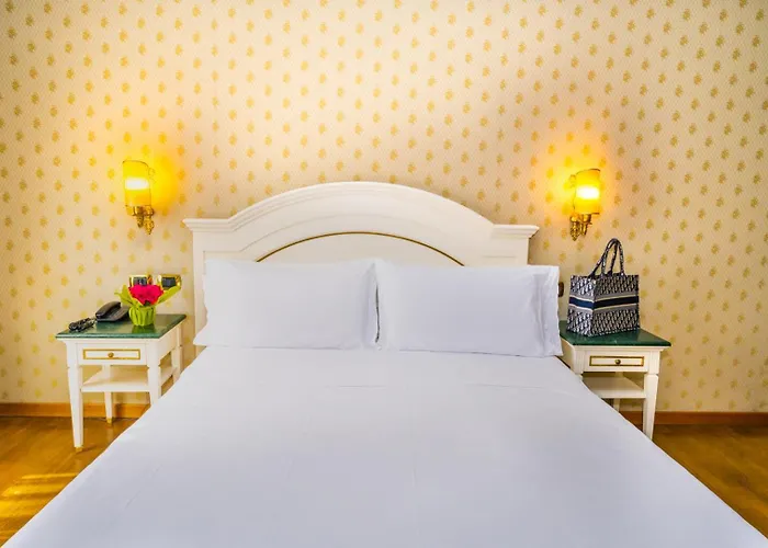 Hotel La Lumiere Di Piazza Di Spagna