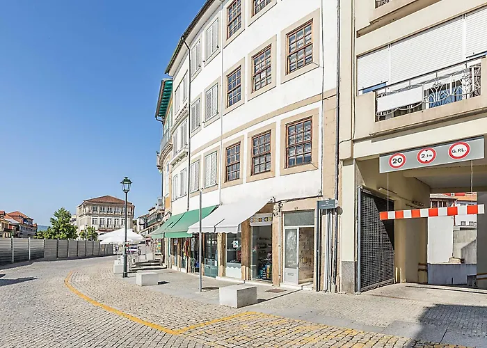 Ibis Styles Chaves Hotel
