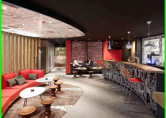 Hotel con vistas: Ibis Koeln Centrum