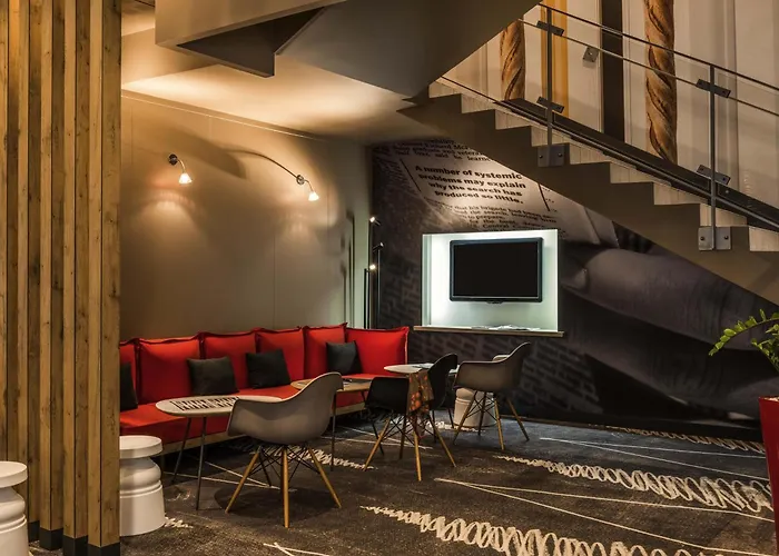  Ibis Paris Montmartre 18ème