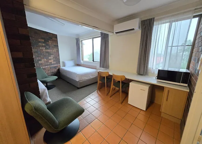 Best Western Parkside Motor Inn
