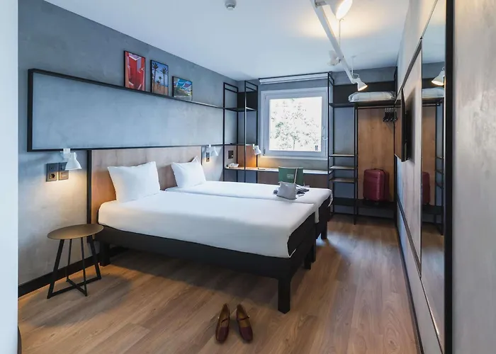  Ibis Alicante