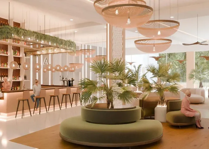 Compass Hotel