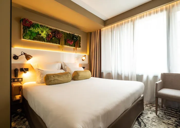 In Luxury hotels B55