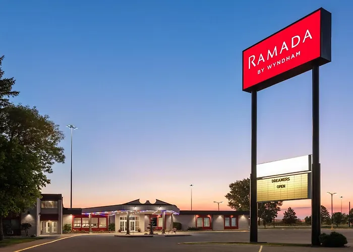 Ramada By Wyndham Grand Forks