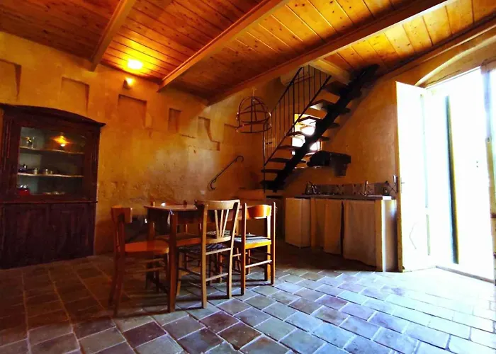Cave Rooms Sassi