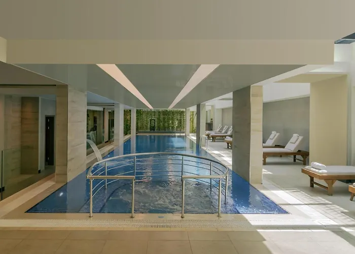 Movenpick Living West