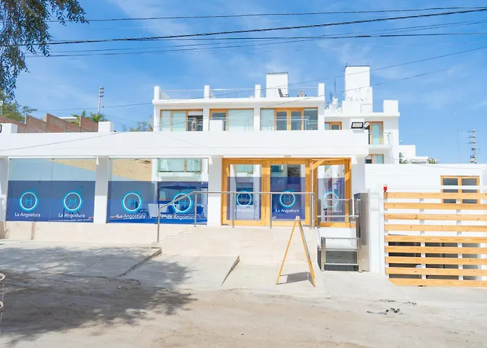 Hospedaje La Angostura