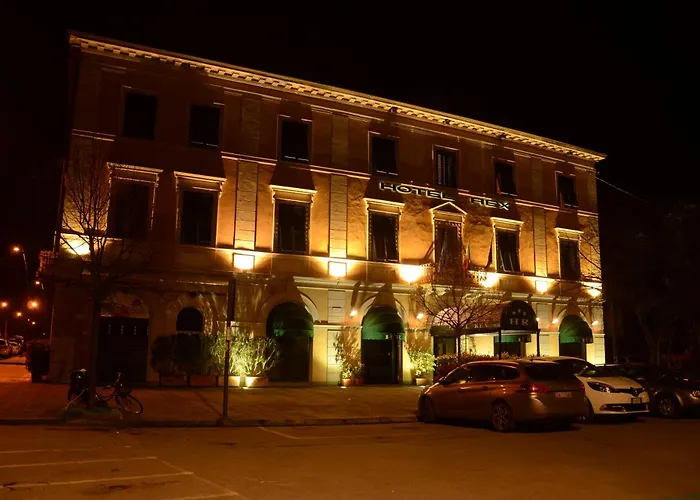 3 SterneHotel Rex