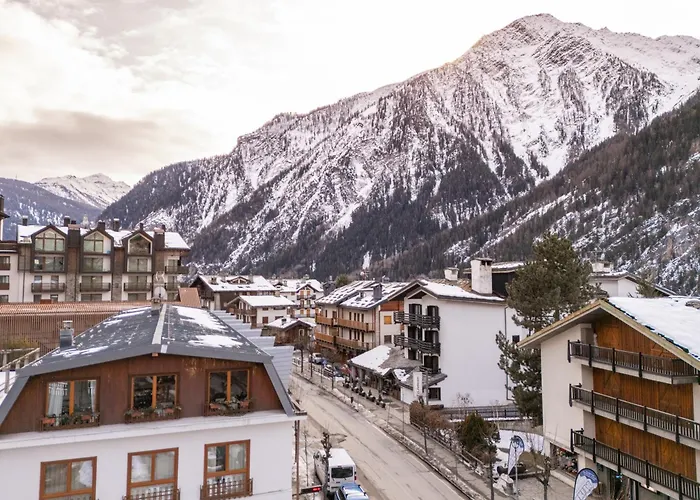 Hotel Les Jumeaux Courmayeur