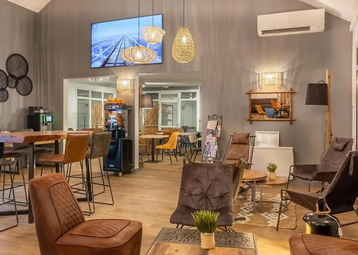 Animaux admis Originals City, Angers Sud, Le Village 49