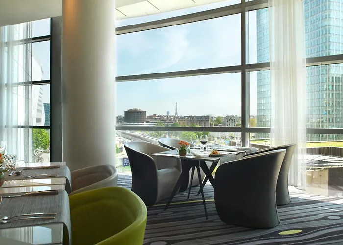Animaux admis Melia Paris La Defense