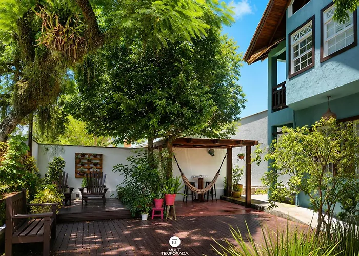 Solar Das Petalas Guest House