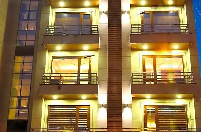 H.C Grand