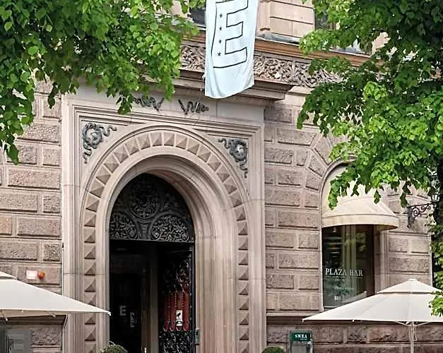 Elite Plaza Hotel