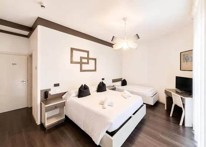 Athos Hotel