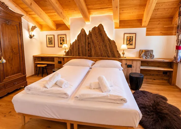 Dolomiti Degli Abeti