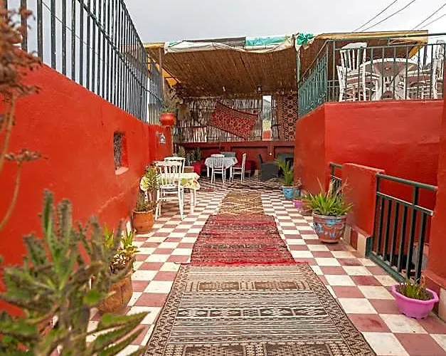 Fes Home