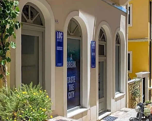Сity center hotels Loc Hospitality Urban Den