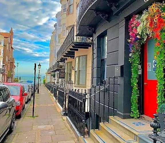 Blue Skye Guest House 8