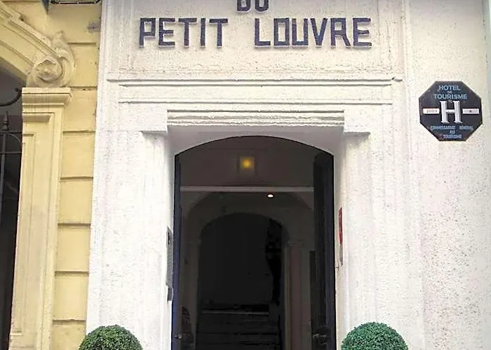  Du Petit Louvre