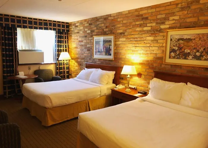 Golf hotels Holiday Inn Express Toronto East - Scarborough By Ihg