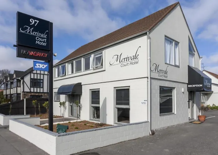 Best Selfcatering Merivale Court & Apartments