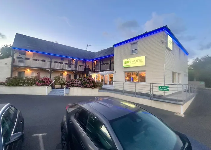 BRIT HOTEL Confort Lannion Perros-Guirec