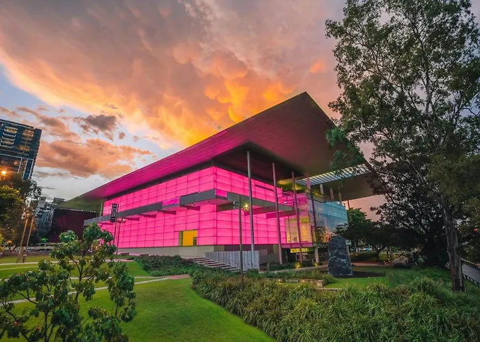Hotels with tennis Intercontinental Brisbane By Ihg