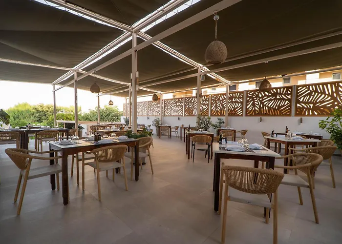 Elena Beach Hotel