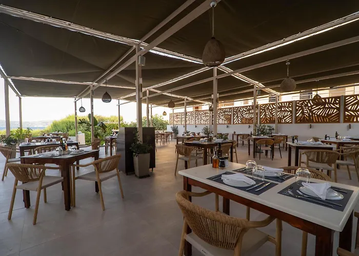 Elena Beach Hotel