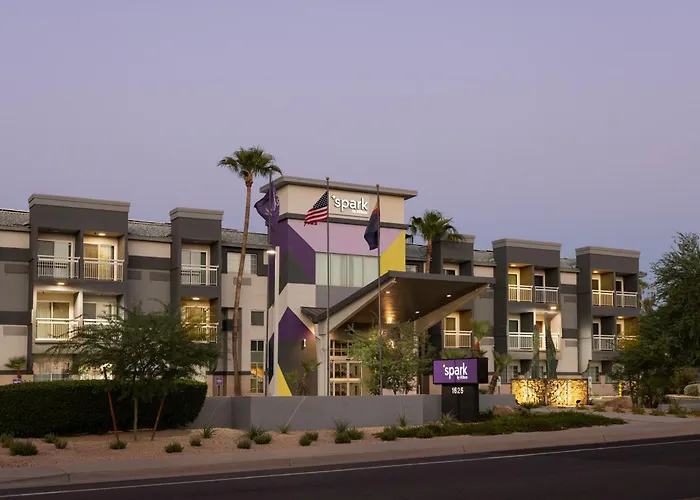 Hot Tub in Room Spark By Hilton Tempe Phoenix Airport