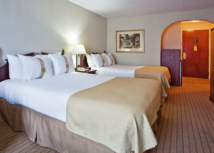Holiday Inn And Suites Peachtree City By Ihg