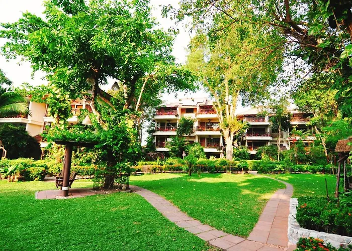 Birds&Bees Resort