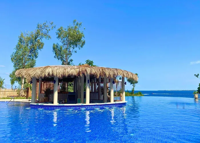 Hotels With Four Stars Mercure Mactan Cebu