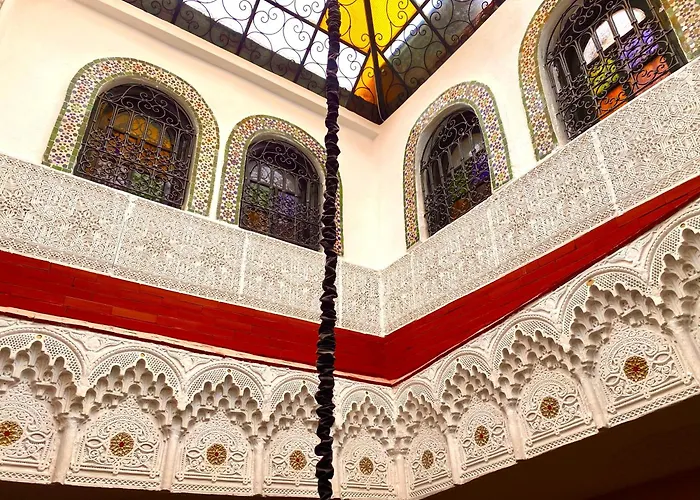 Kamal Prés Medina Marrakech&3 Piscines&Jacuzzi&Petit-Déjeuner