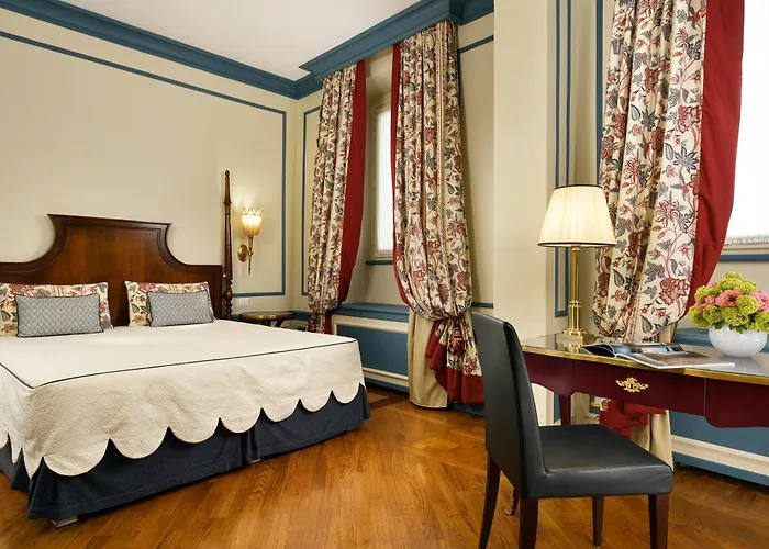 Perros hoteles Santa Maria Novella - Wtb s