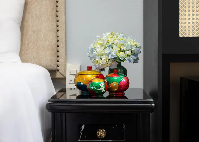 Golden Legend Boutique Hotel