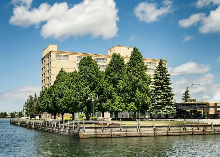 Delta s By Marriott Waterfront