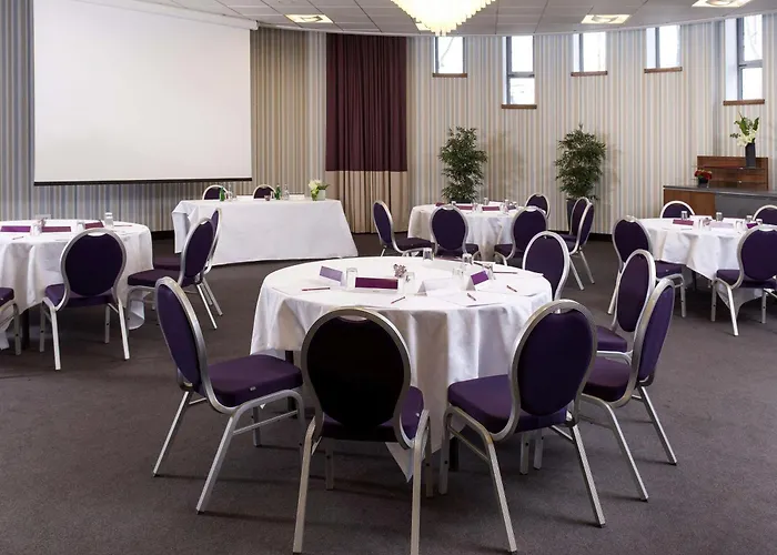 In Luxury hotels Mercure Paris 19 Philharmonie La Villette