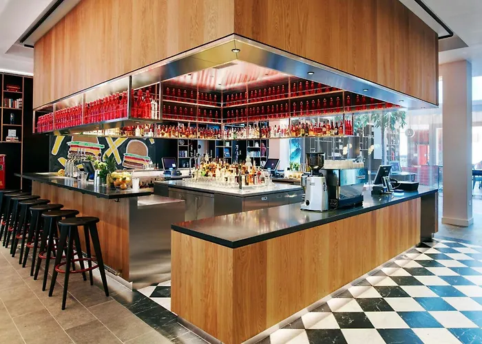 Citizenm Tower Of