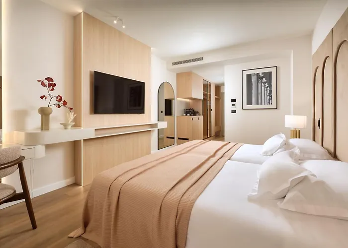 Hotel 5 Estrellas Atrium