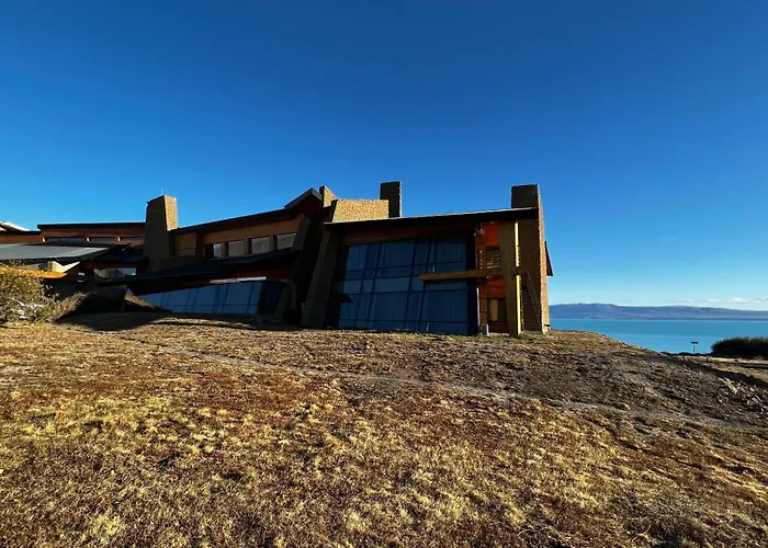 Сity center hotels Design Suites Calafate