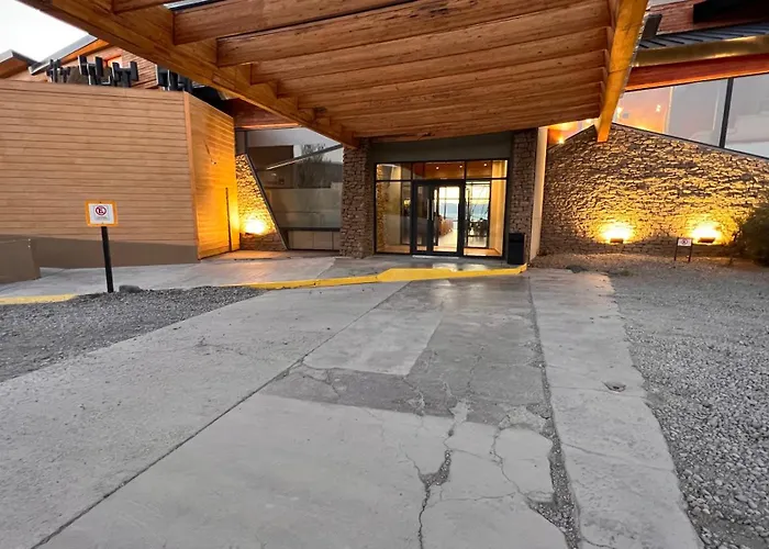 Сity center hotels Design Suites Calafate