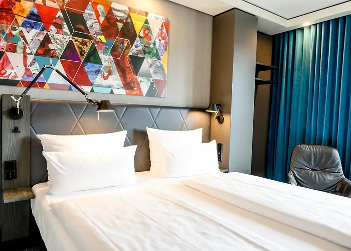 Motel One Frankfurt-Römer