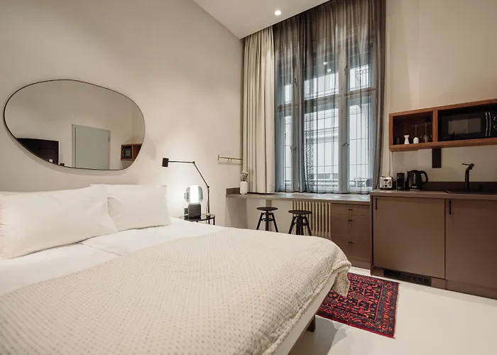 Tg Apartments