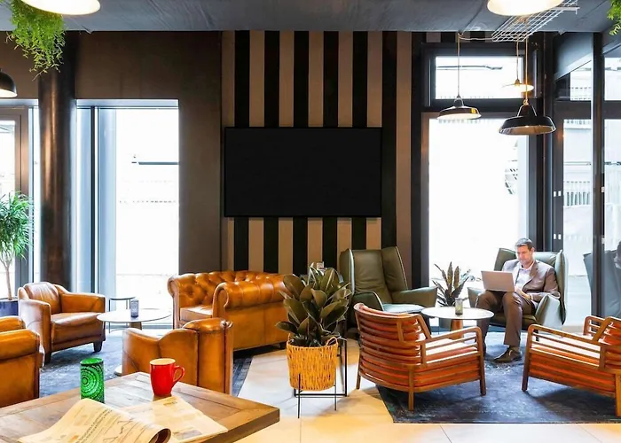 Ibis Styles Puteaux Paris La Defense